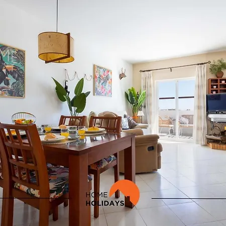 #121 Aconchegante T1 Em By Holidays Apartament *