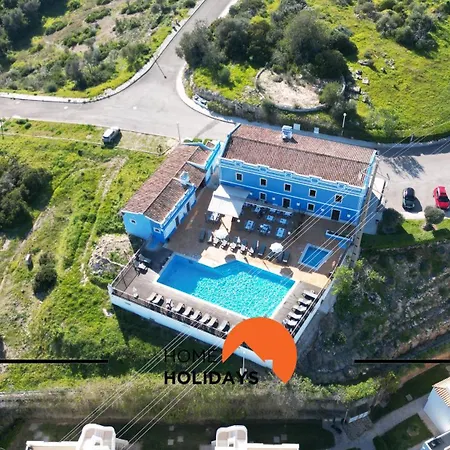 #121 Aconchegante T1 Em By Holidays Apartment